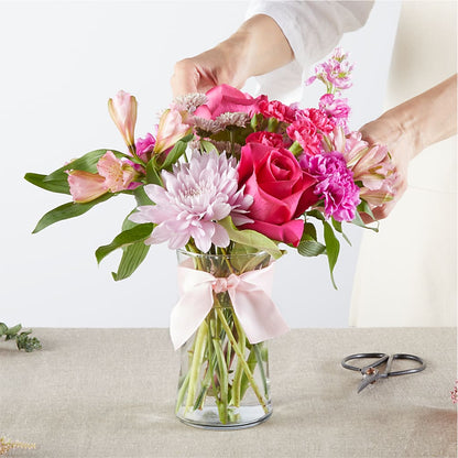 Pink Ribbon - A Florist Original – MC MAHON'S HOUSE OF FLOWERS INC, Kingston ON