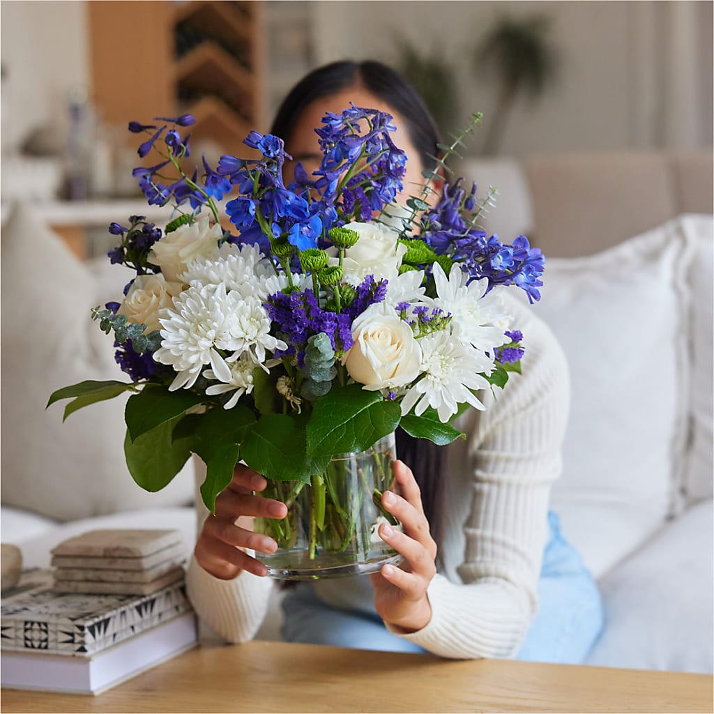 Cerulean Waves Bouquet – MC MAHON'S HOUSE OF FLOWERS INC, Kingston ON