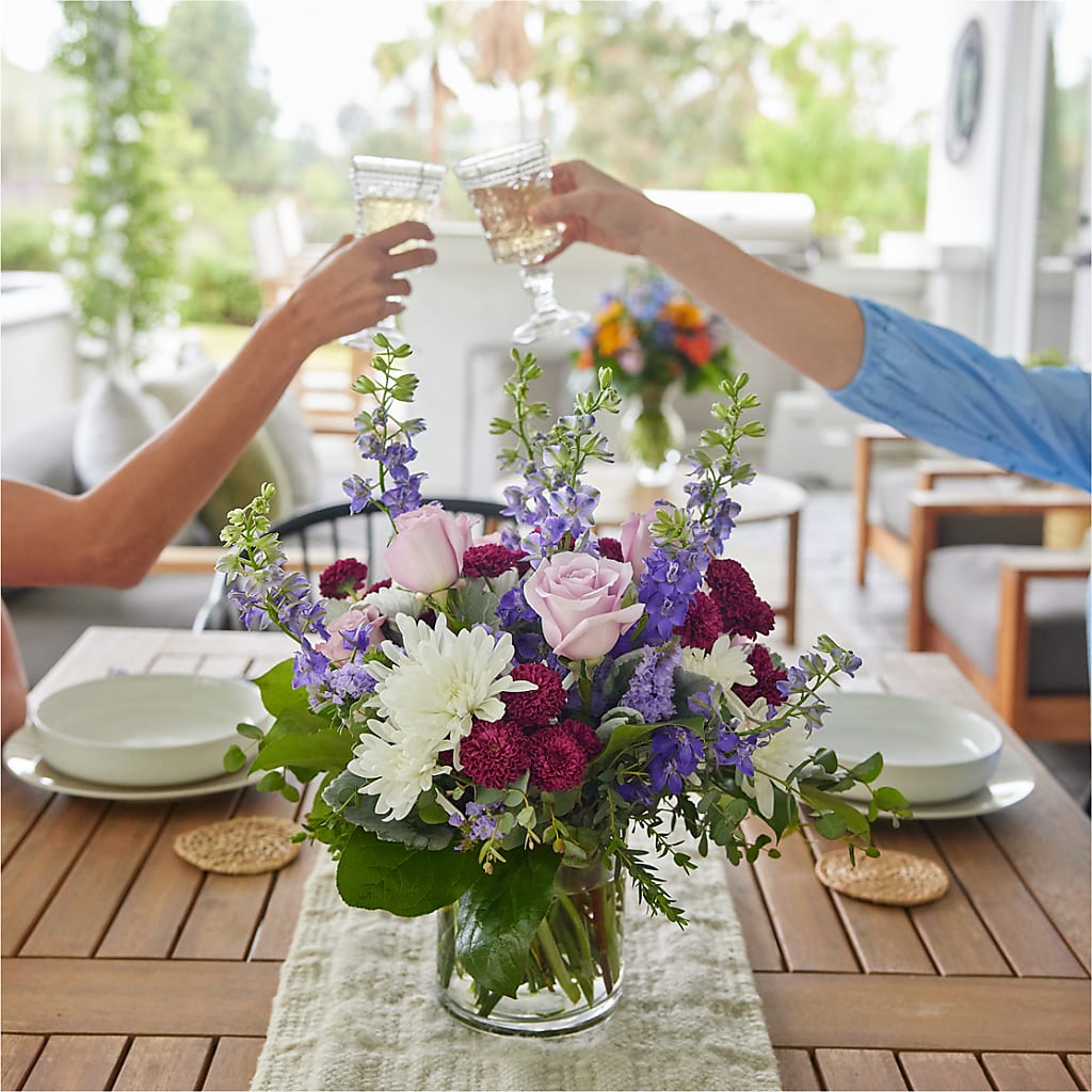 Violet Frost Bouquet – MC MAHON'S HOUSE OF FLOWERS INC, Kingston ON