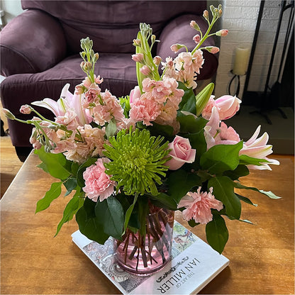 Pretty in Pink Bouquet – MC MAHON'S HOUSE OF FLOWERS INC, Kingston ON