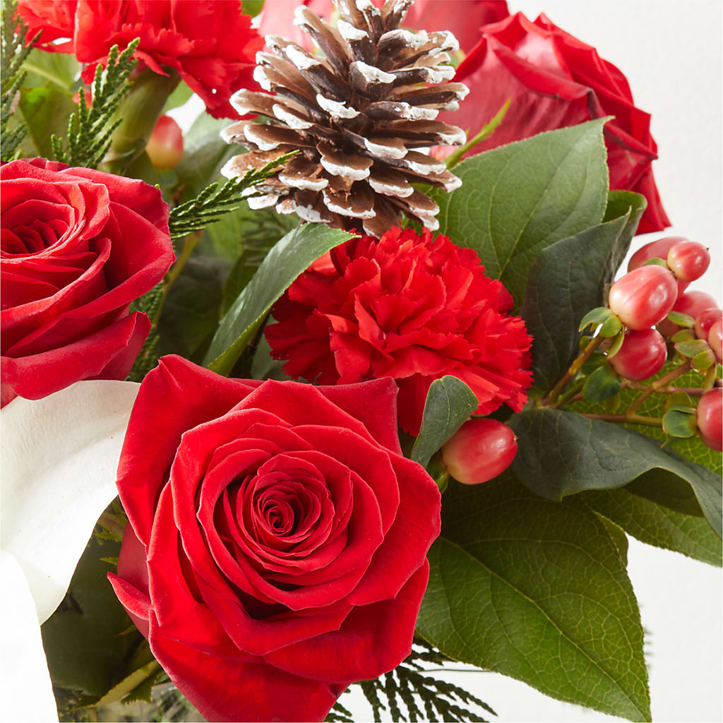 Oh So Jolly Bouquet – MC MAHON'S HOUSE OF FLOWERS INC, Kingston ON