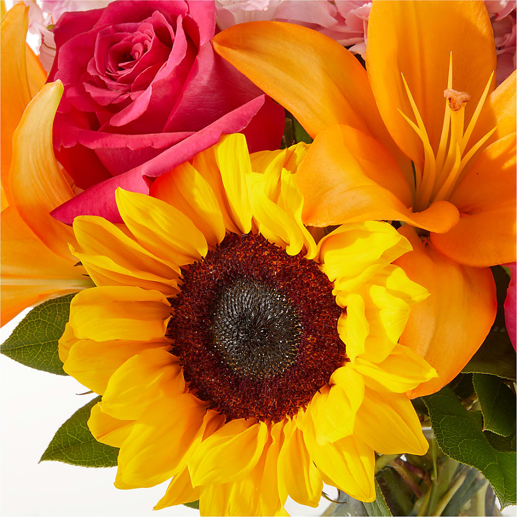 In Full Swing Bouquet – MC MAHON'S HOUSE OF FLOWERS INC, Kingston ON