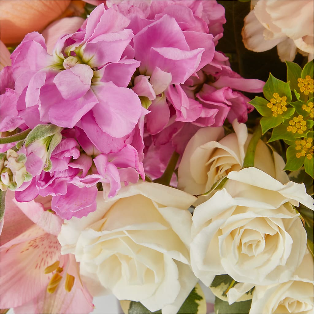 Paradise Bouquet – MC MAHON'S HOUSE OF FLOWERS INC, Kingston ON