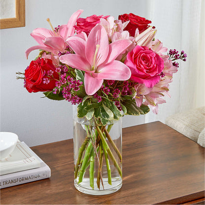 Lucky in Love Bouquet – MC MAHON'S HOUSE OF FLOWERS INC, Kingston ON