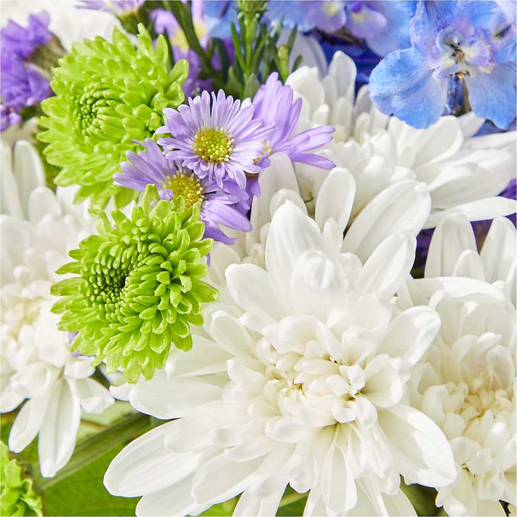 Genuine Gestures Bouquet – MC MAHON'S HOUSE OF FLOWERS INC, Kingston ON