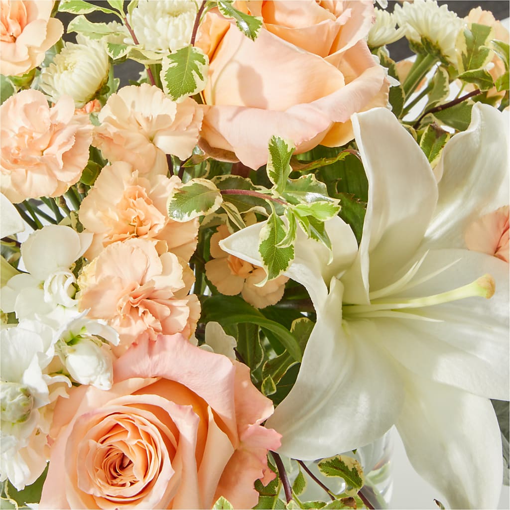 Darling Bouquet – MC MAHON'S HOUSE OF FLOWERS INC, Kingston ON