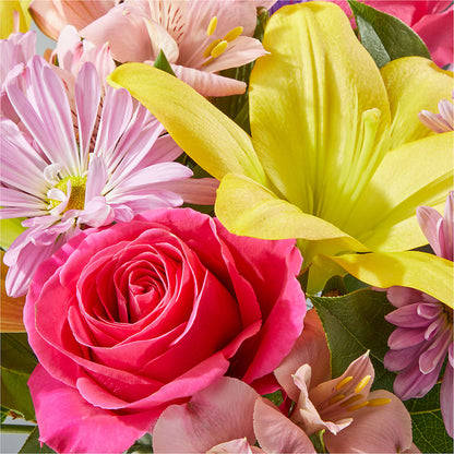 Sprinkles Bouquet – MC MAHON'S HOUSE OF FLOWERS INC, Kingston ON