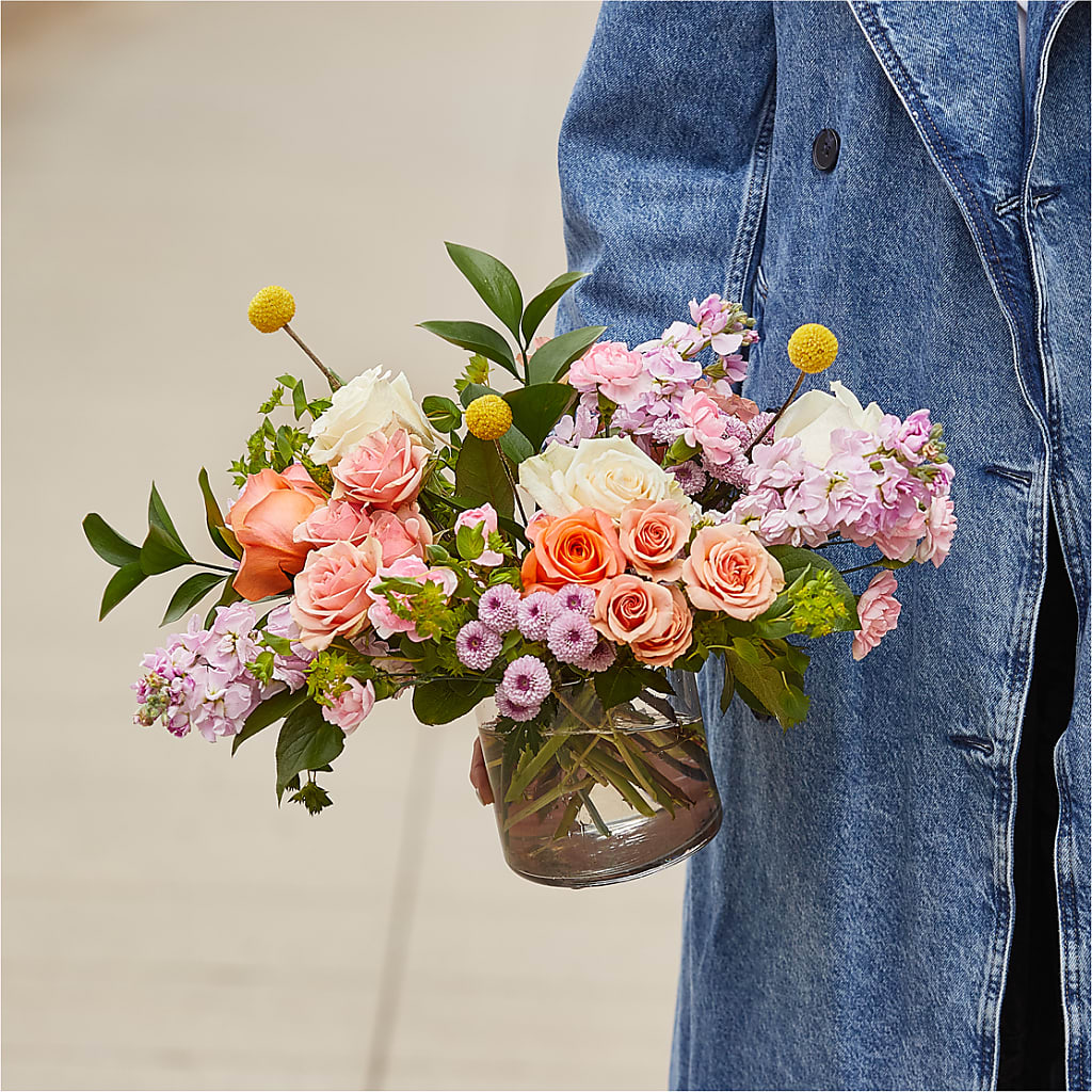 French Market Bouquet – MC MAHON'S HOUSE OF FLOWERS INC, Kingston ON