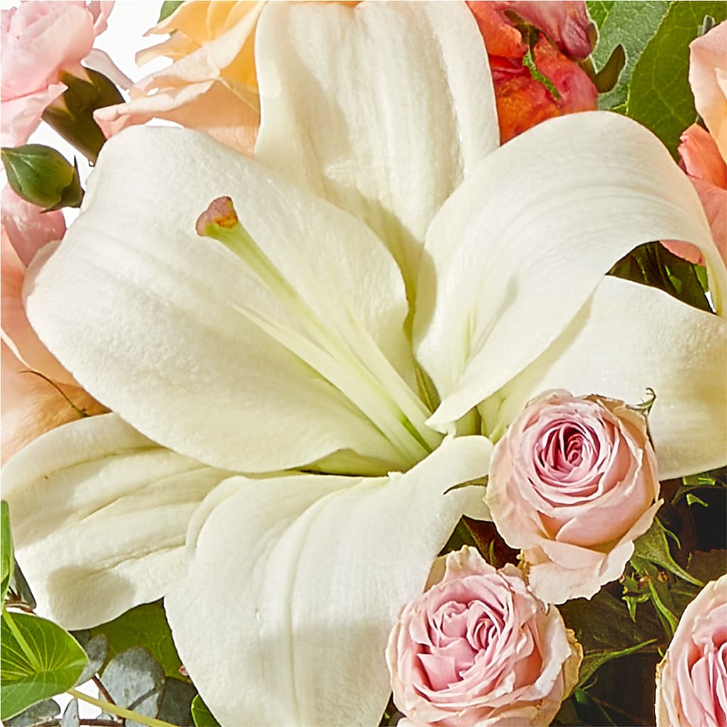 Grapefruit Splash Bouquet – MC MAHON'S HOUSE OF FLOWERS INC, Kingston ON