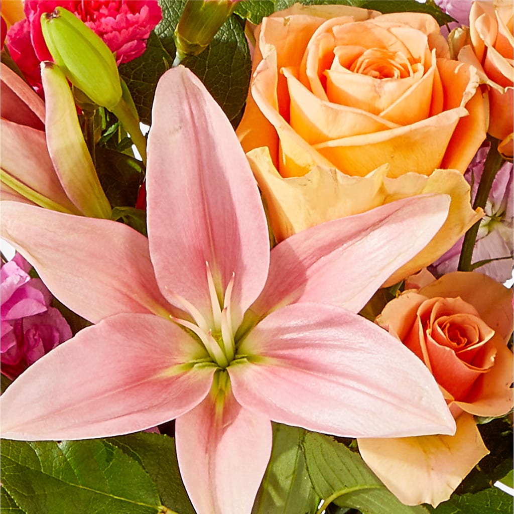 Bisous Bouquet – MC MAHON'S HOUSE OF FLOWERS INC, Kingston ON