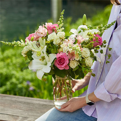 Fondly Bouquet – MC MAHON'S HOUSE OF FLOWERS INC, Kingston ON