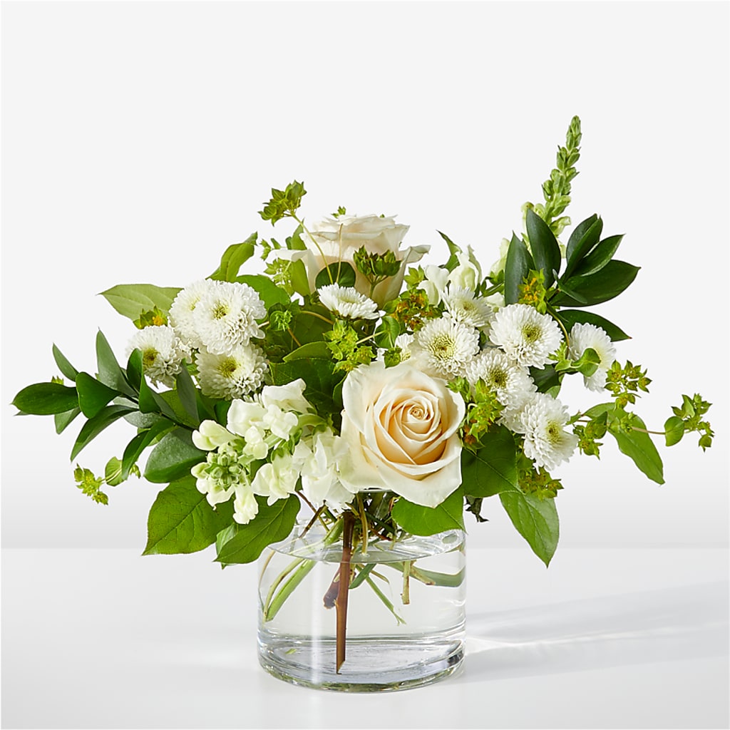 Hint of Vanilla Bouquet – MC MAHON'S HOUSE OF FLOWERS INC, Kingston ON