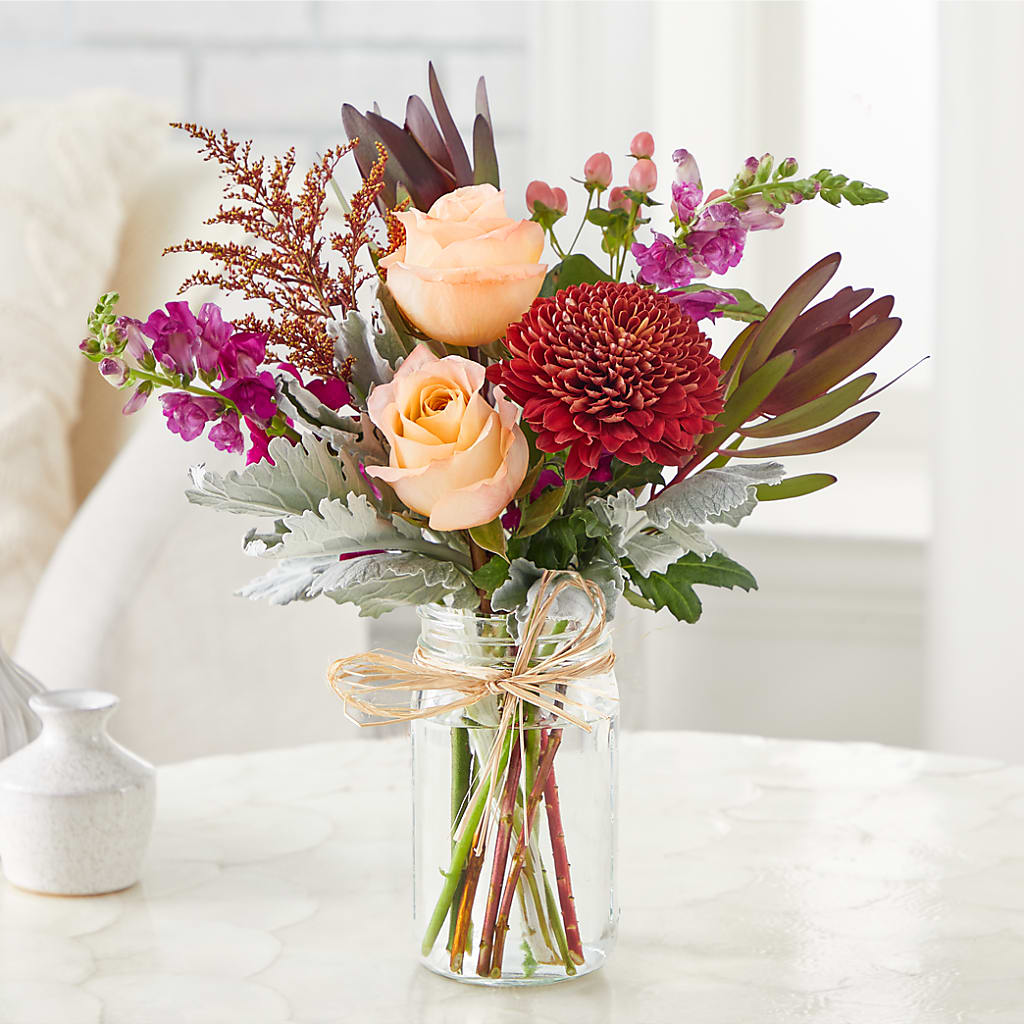 Moody Hues Bouquet – MC MAHON'S HOUSE OF FLOWERS INC, Kingston ON