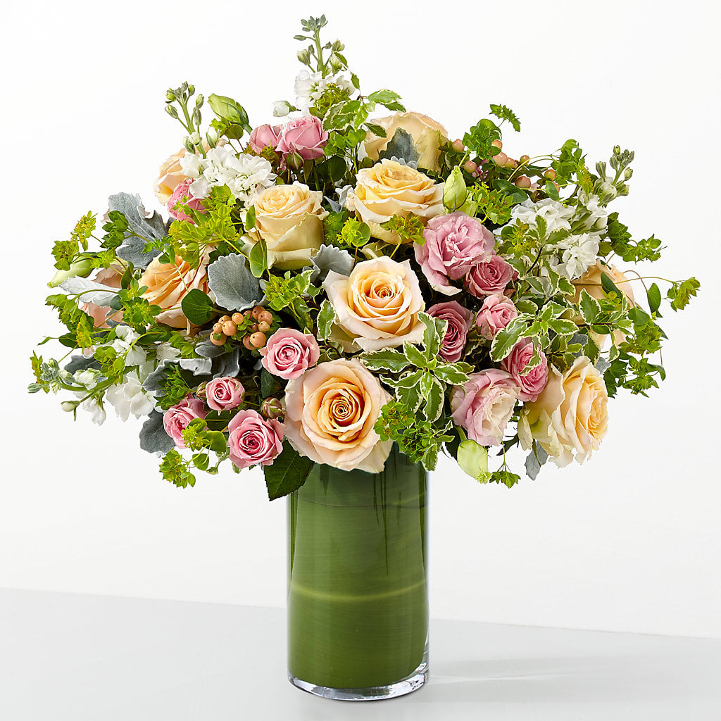 The Glamour Shot – MC MAHON'S HOUSE OF FLOWERS INC, Kingston ON
