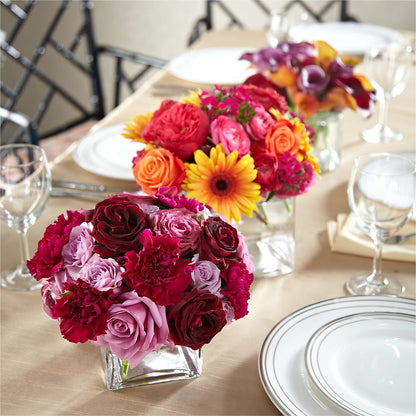 Love's Eternity Centerpiece – MC MAHON'S HOUSE OF FLOWERS INC, Kingston ON